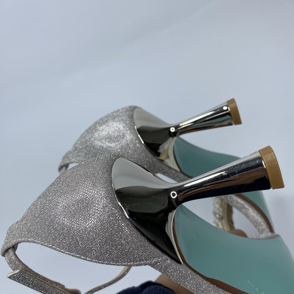 Betsey Johnson Women's Milo Embellished Kitten Heels Sandals Womens Sz 6.5M - Picture 12 of 15